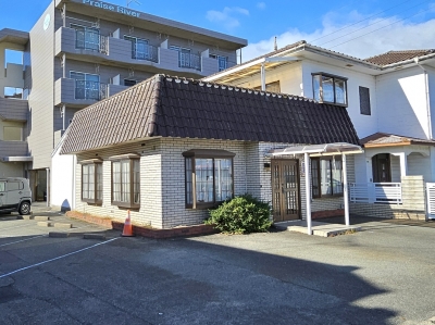 神原町2丁目貸店舗